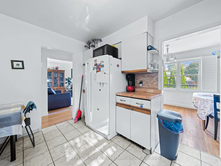 17 Wigan Crescent, Toronto, ON, M3H 3A3 - 13