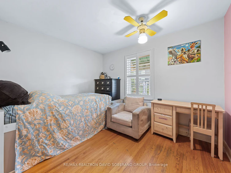 17 Wigan Crescent, Toronto, ON, M3H 3A3 - 10