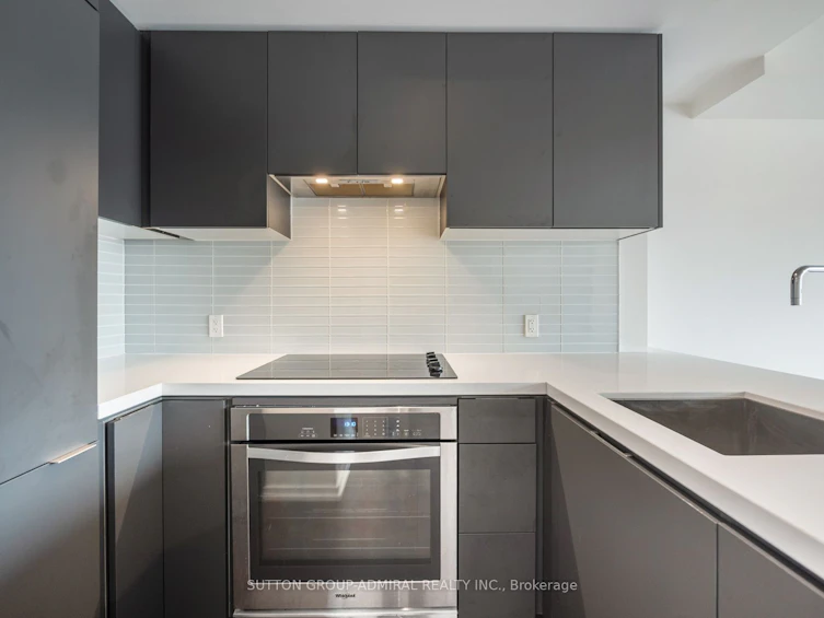 704-60 Colborne Street, Toronto, ON, M5E 0B7 - 4