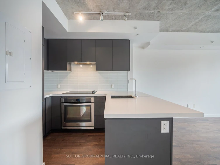 704-60 Colborne Street, Toronto, ON, M5E 0B7 - 3