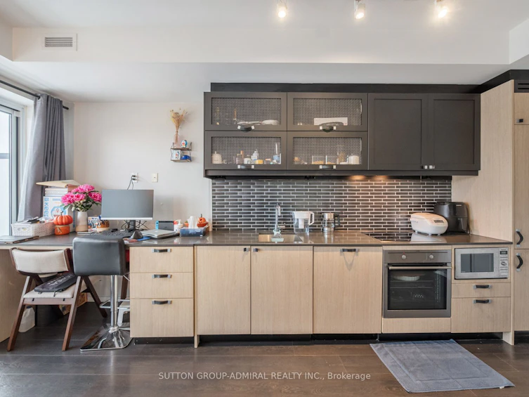 406-783 Bathurst Street, Toronto, ON, M5S 1Z5 - 7