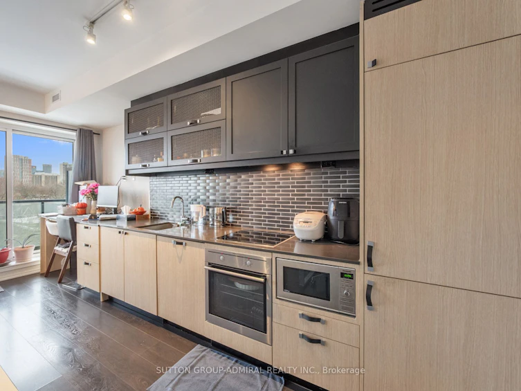 406-783 Bathurst Street, Toronto, ON, M5S 1Z5 - 4