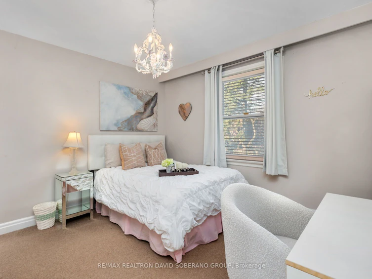 112 York Downs Drive, Toronto, ON, M3H 2G7 - 22