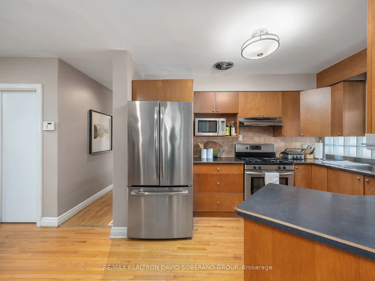 112 York Downs Drive, Toronto, ON, M3H 2G7 - 14