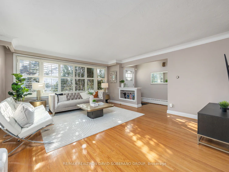 112 York Downs Drive, Toronto, ON, M3H 2G7 - 7