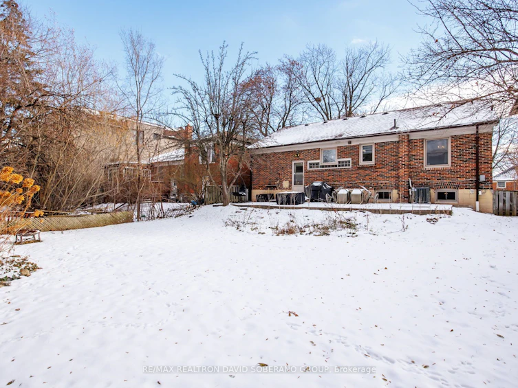 112 York Downs Drive, Toronto, ON, M3H 2G7 - 33