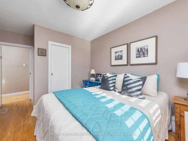 112 York Downs Drive, Toronto, ON, M3H 2G7 - 17
