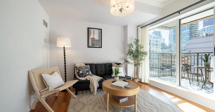 701-115 Richmond Street E, Toronto, ON, M5C 3H6 - 2