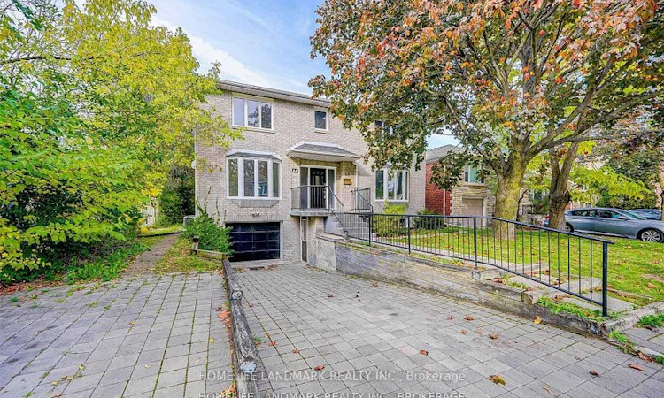 44 Frontenac Avenue