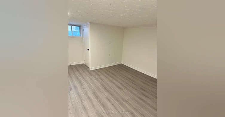 Room-9 Roycrest Avenue, Toronto, ON, M2N 1R1 - 24