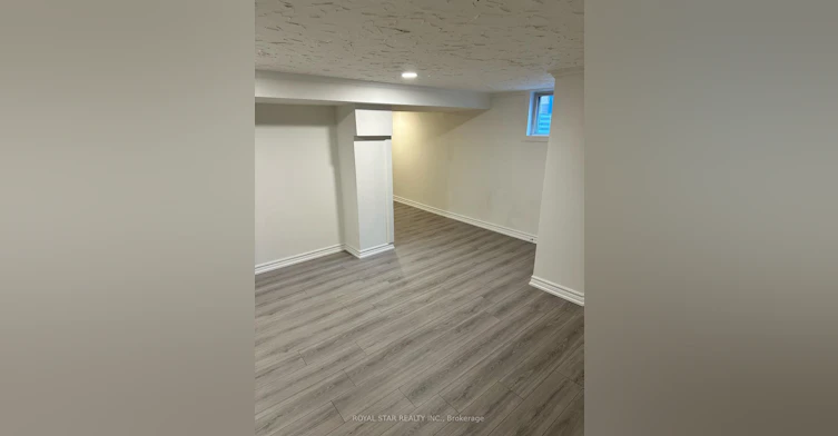 Room-9 Roycrest Avenue, Toronto, ON, M2N 1R1 - 25