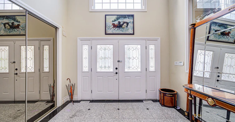 49 Arjay Crescent, Toronto, ON, M2L 1C6 - 4