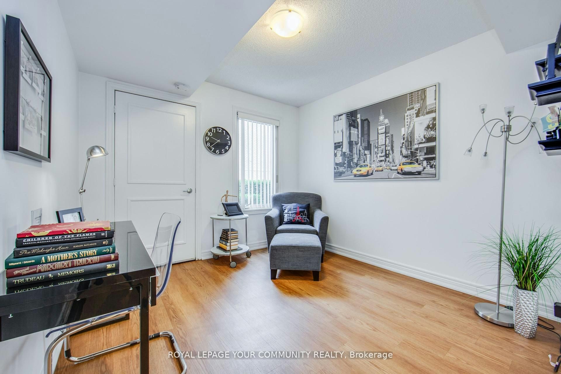 101-130 Vanderhoof Avenue, Toronto, ON, M4G 4J8 - 9