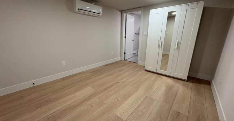 L1-113 Almore Avenue, Toronto, ON, M3H 2H4 - 8