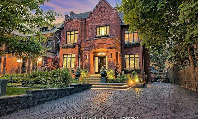 176 Balmoral Avenue