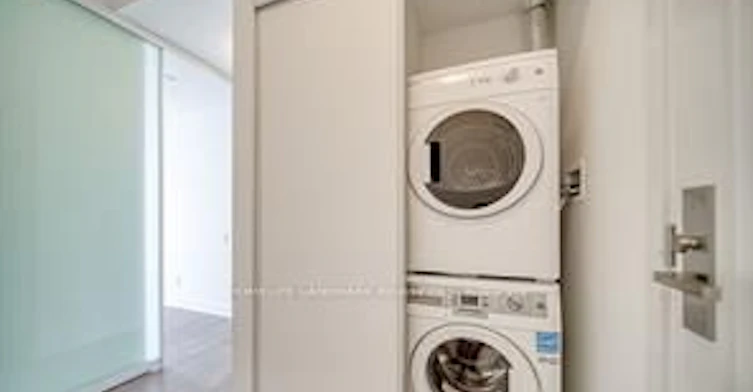 3509-28 Wellesley Street E, Toronto, ON, M4Y 0C4 - 20