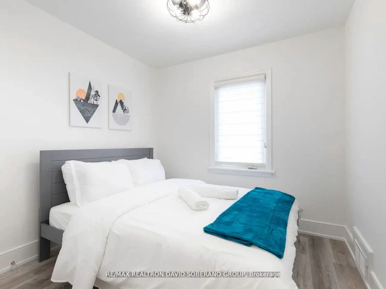55 Raeburn Avenue, Toronto, ON, M3H 1G9 - 16