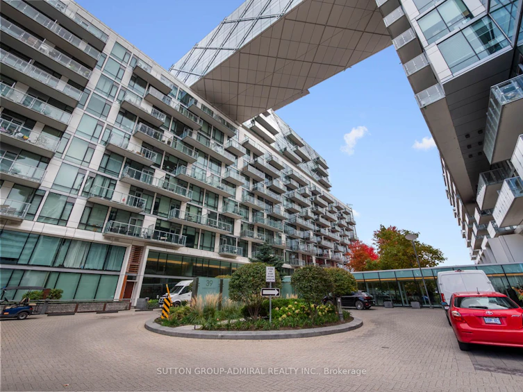 525-39 Queens Quay E, Toronto, ON, M5E 0A5 - 3