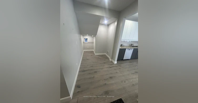 Main-485 Oriole Parkway, Toronto, ON, M5P 2H9 - 10