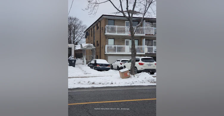 #3-234 Wilmington Avenue, Toronto, ON, M3H 5K2