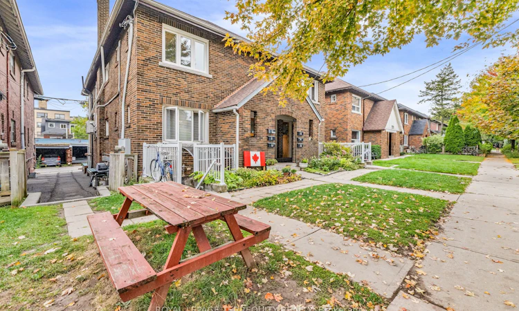 51 Claxton Boulevard