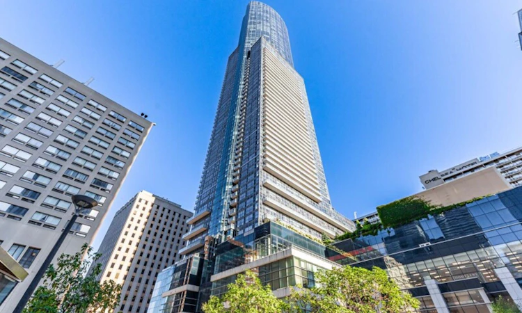 7201-388 Yonge Street