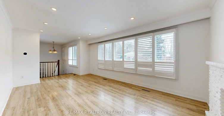 Main Floor-24 Fenelon Drive, Toronto, ON, M3A 3K3 - 10