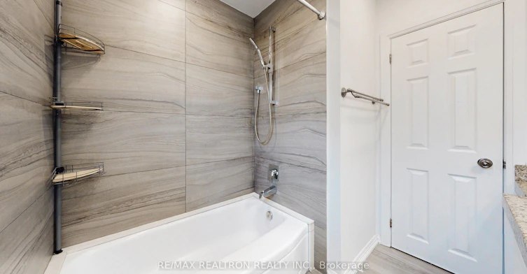 Main Floor-24 Fenelon Drive, Toronto, ON, M3A 3K3 - 38