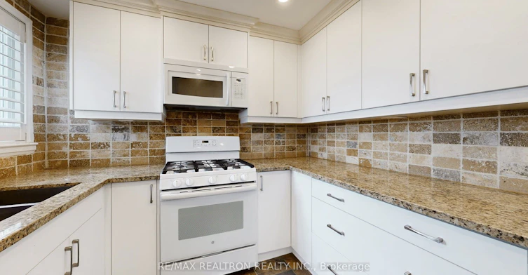 Main Floor-24 Fenelon Drive, Toronto, ON, M3A 3K3 - 19