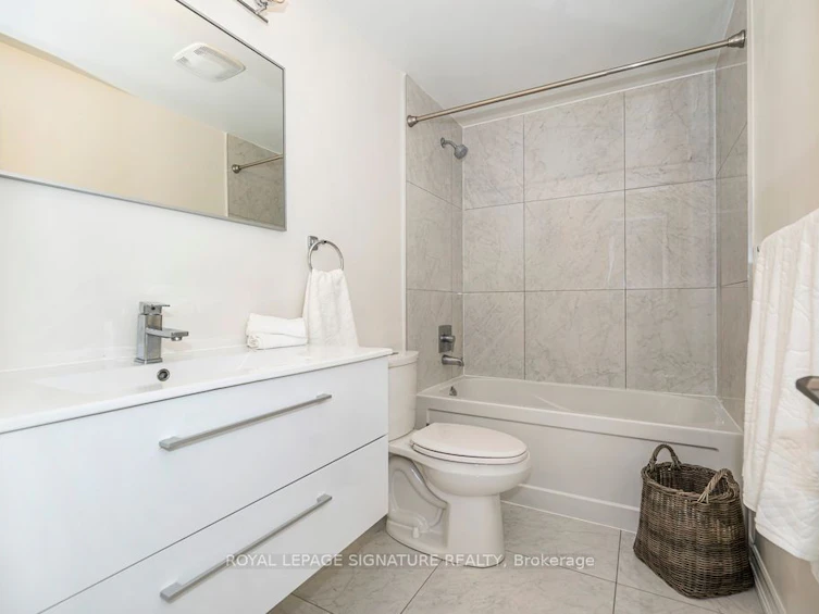 16 Corvus Starway N/A, Toronto, ON, M2J 1P2 - 17