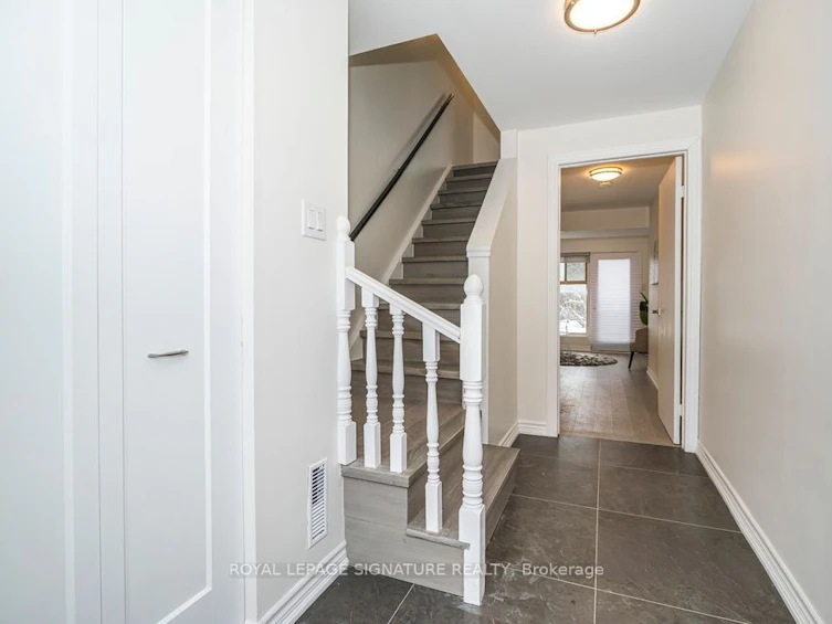 16 Corvus Starway N/A, Toronto, ON, M2J 1P2 - 18