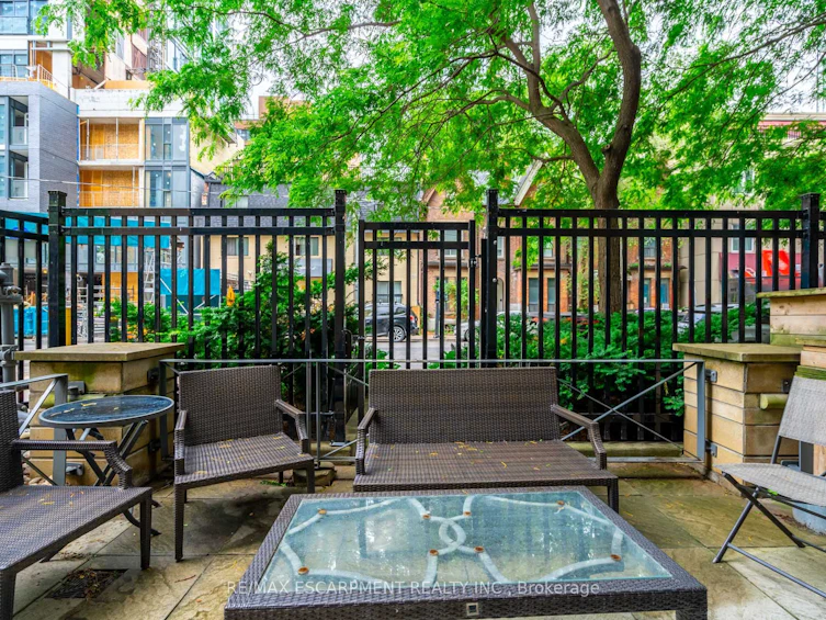 208-76 Shuter Street, Toronto, ON, M5B 1B4 - 31