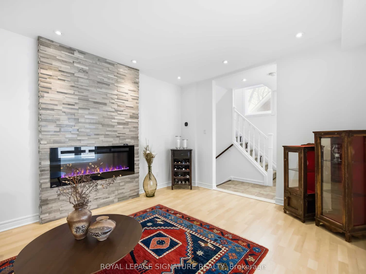 104 Marbury Crescent, Toronto, ON, M3A 2G4 - 5