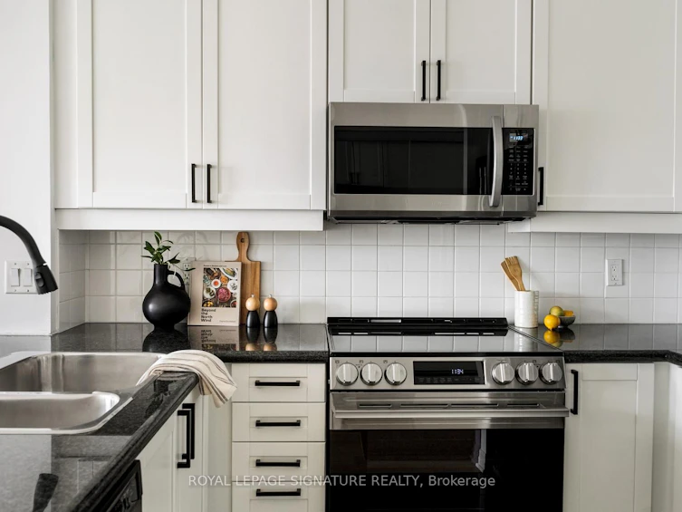 PH 612-901 Queen Street W, Toronto, ON, M6J 3X4 - 6