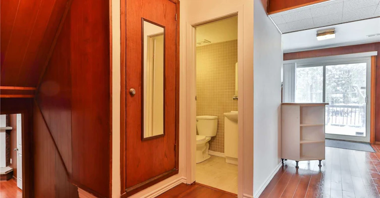 Lower Fl-231 Goulding Avenue, Toronto, ON, M2R 2P6 - 12
