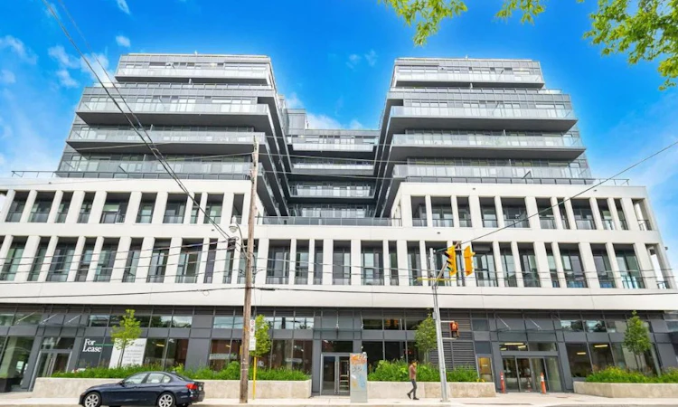 306-500 Dupont Street