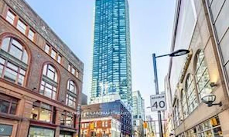 4211-197 Yonge Street