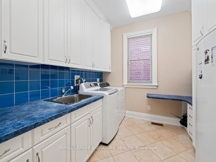 428 Glengrove Avenue, Toronto, ON, M5N 1X2 - 8