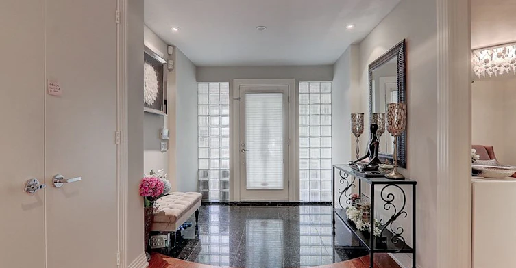 35 Gardiner Road E, Toronto, ON, M5P 3B6 - 5