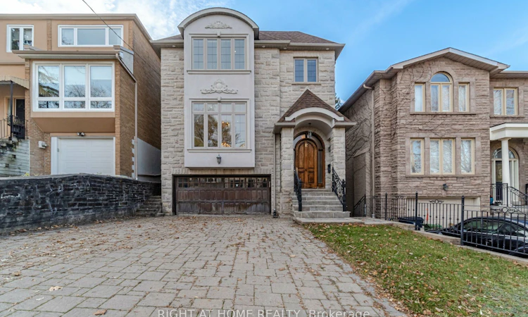 12 Walder Avenue