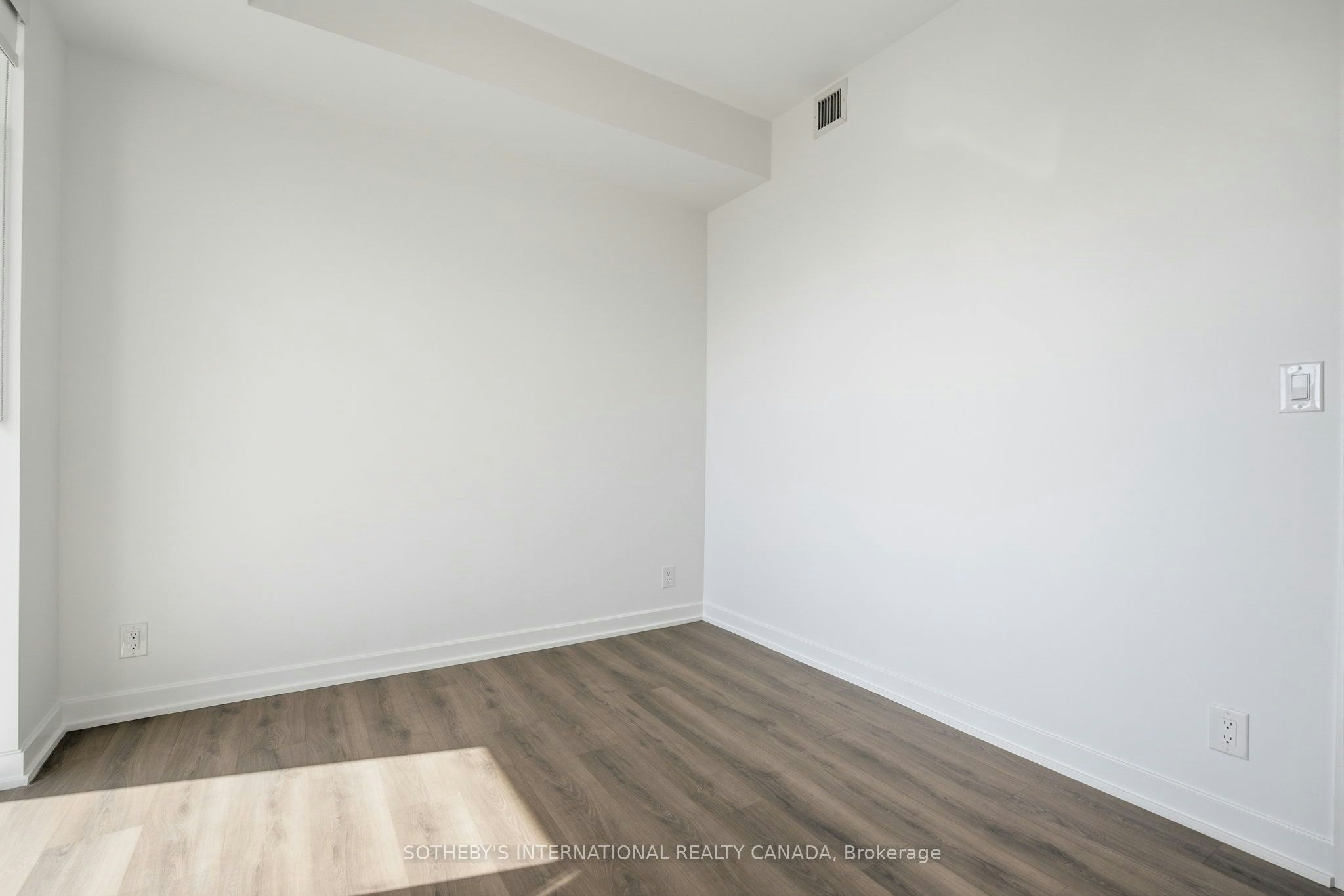 1416-88 Bathurst Street, Toronto, ON, M5W 0W8 - 16