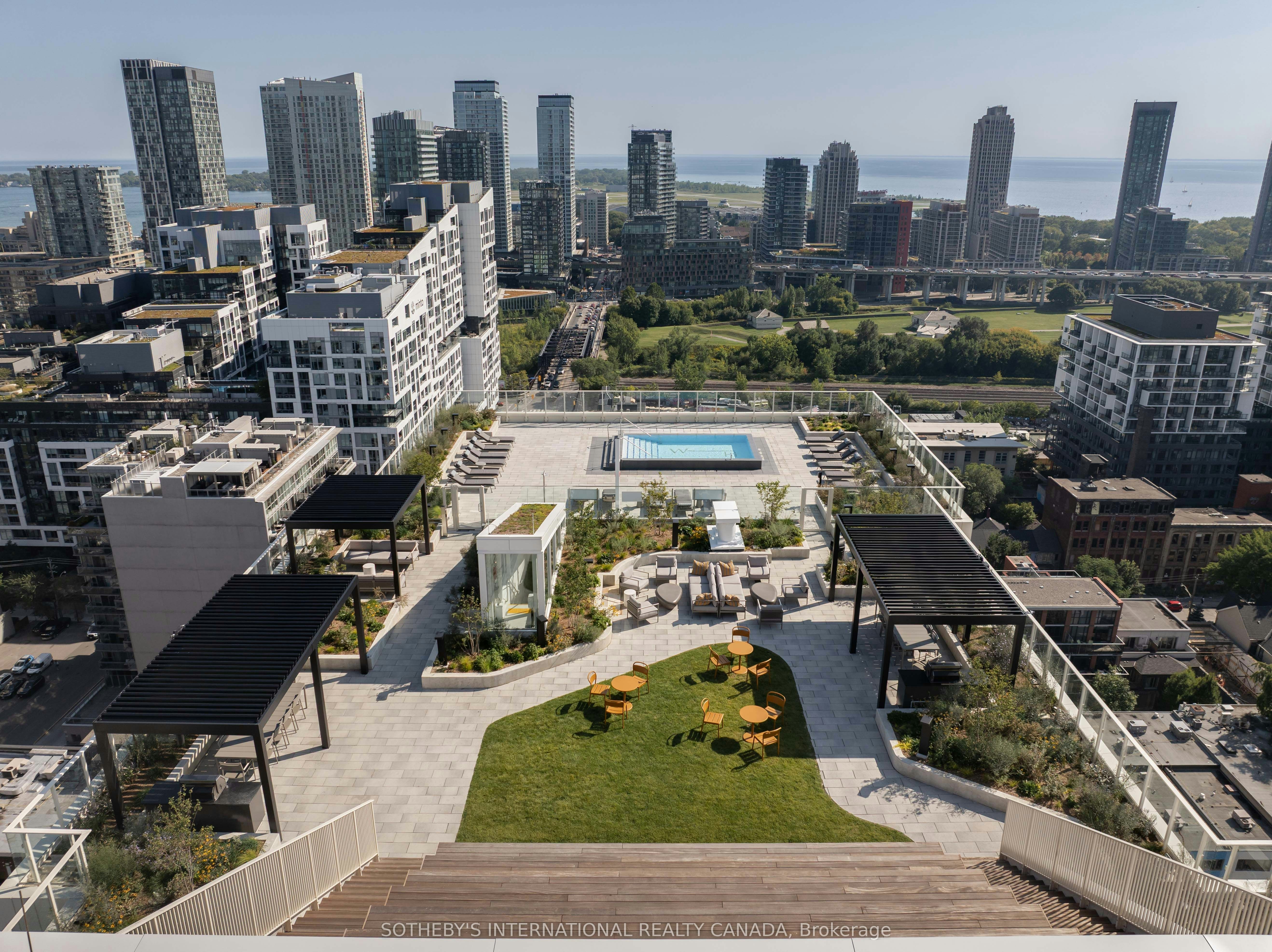 1416-88 Bathurst Street, Toronto, ON, M5W 0W8 - 24