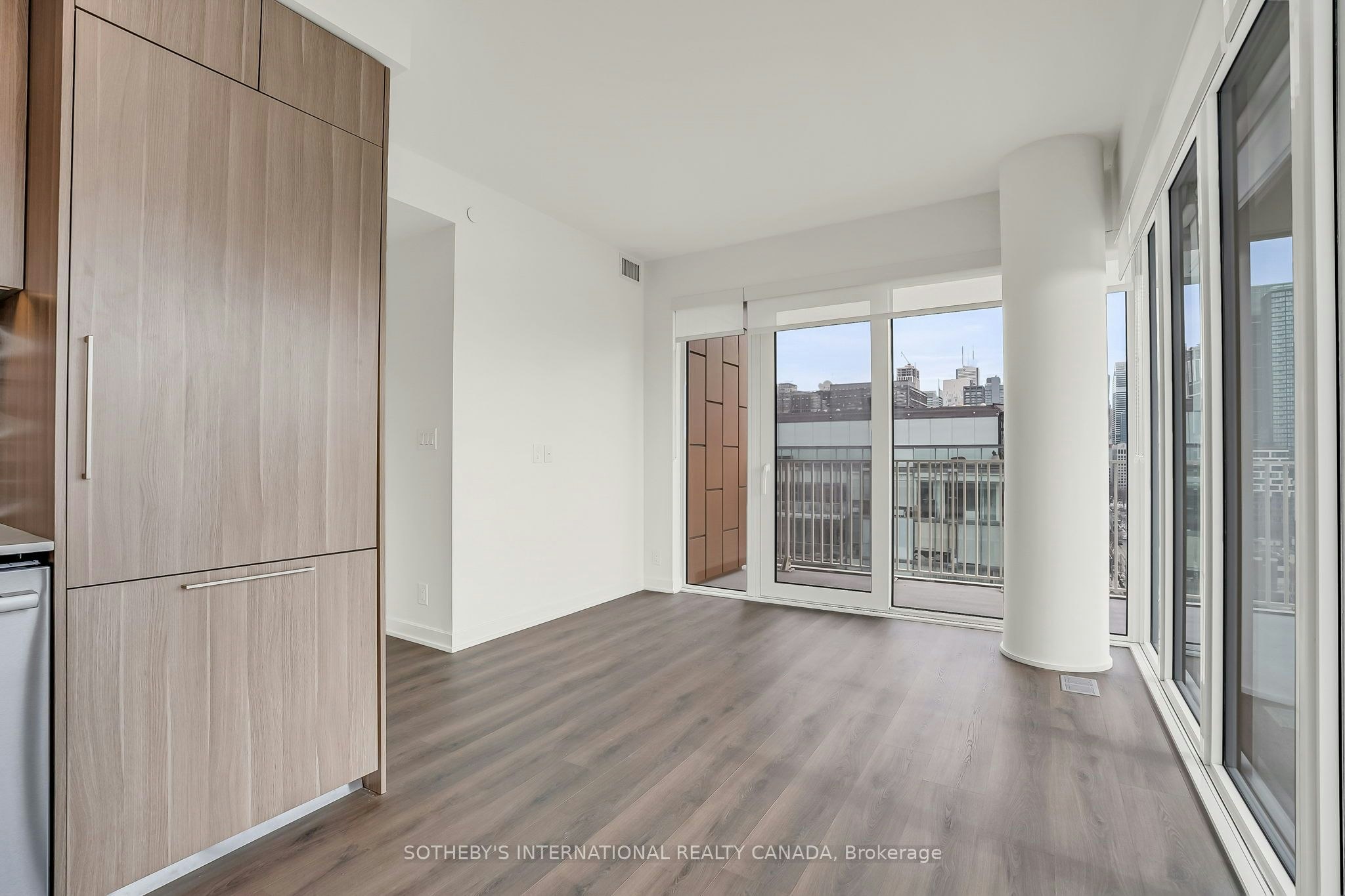 1416-88 Bathurst Street, Toronto, ON, M5W 0W8 - 7