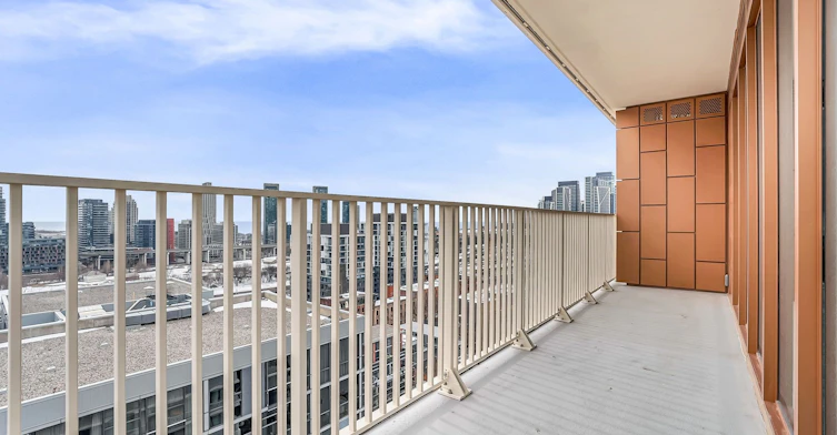 1416-88 Bathurst Street, Toronto, ON, M5W 0W8 - 22