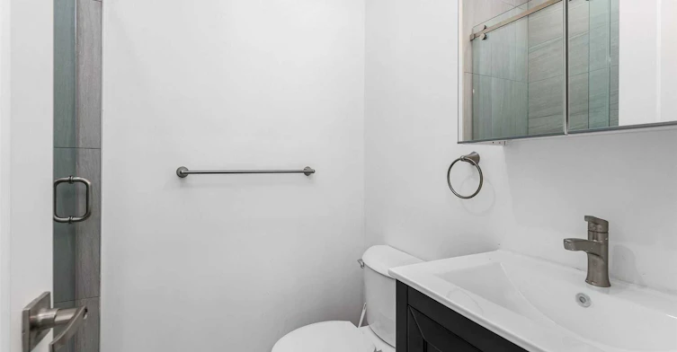 76 Lawrence Avenue W, Toronto, ON, M5M 1A6 - 5