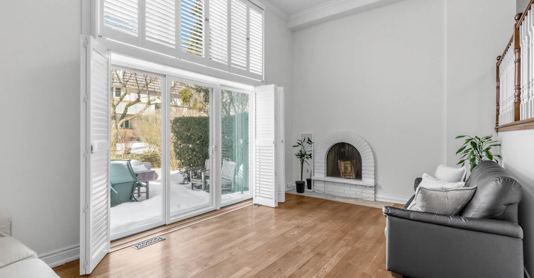 81 Scenic Mill Way, Toronto, ON, M2L 1S9 - 9