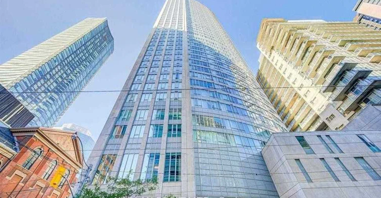 3901-210 Victoria Street, Toronto, ON, M5B 2R3 - 2