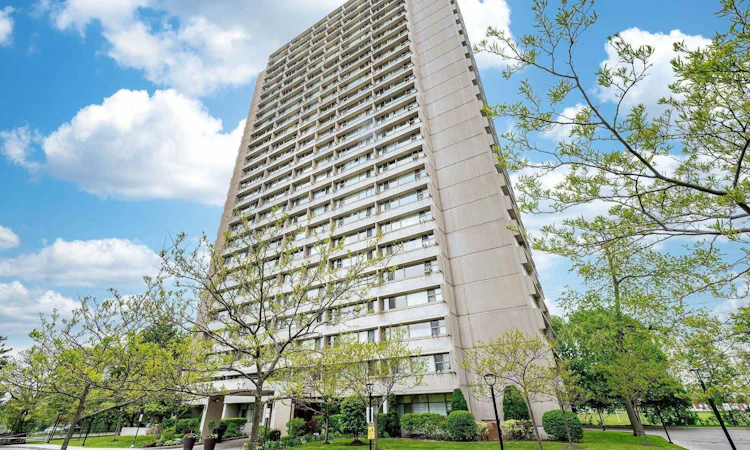 1806-735 Don Mills Road