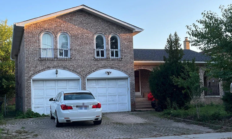 33 Ernest Avenue