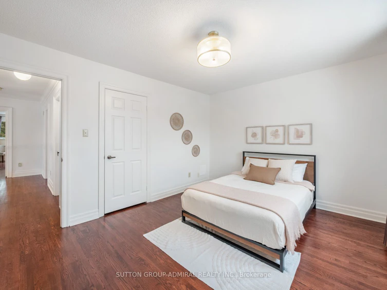 3 Larksong Court, Toronto, ON, M4A 2T5 - 28
